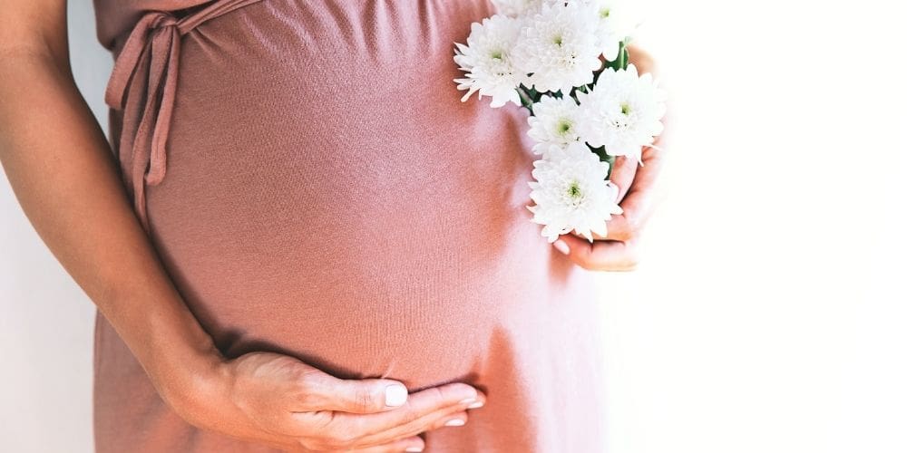 ventre de femme enceinte